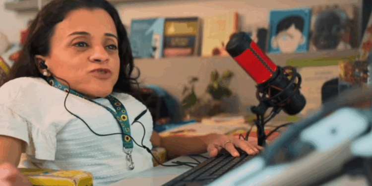 Macaé celebra Thais Pessanha, finalista do Prêmio Jabuti 2025