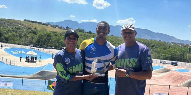 Atleta macaense brilha no Rio e conquista vice-campeonato na Copa Latino-Americana de BMX