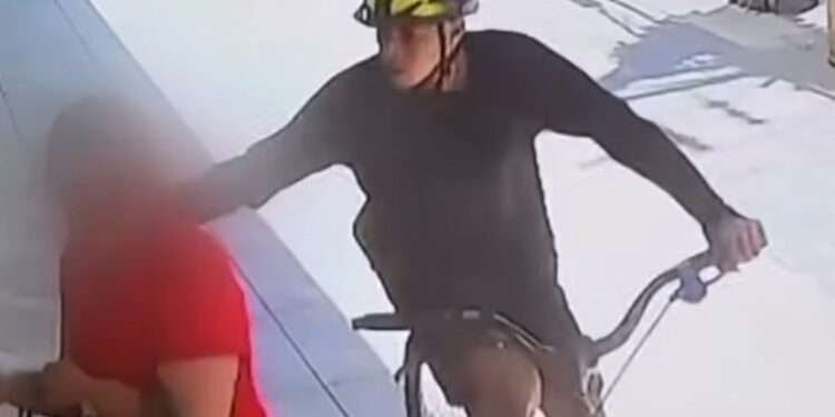 Criminoso tenta assaltar pedestre em plena luz do dia em Cabo Frio