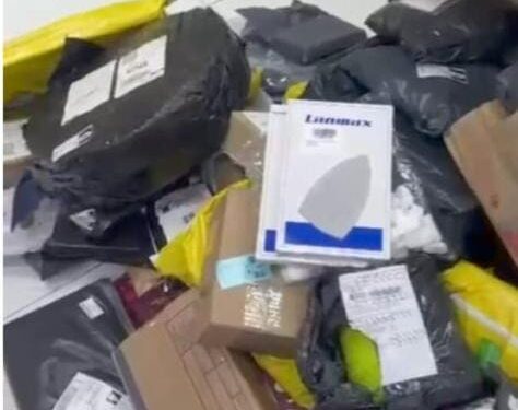 Motorista desvia rota com mercadorias e é flagrado com cocaína em comunidade de Araruama