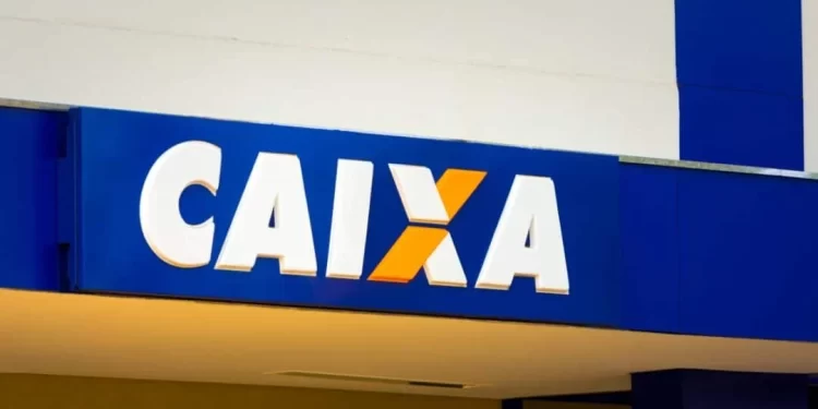 Falha elétrica causa princípio de incêndio em agência bancária