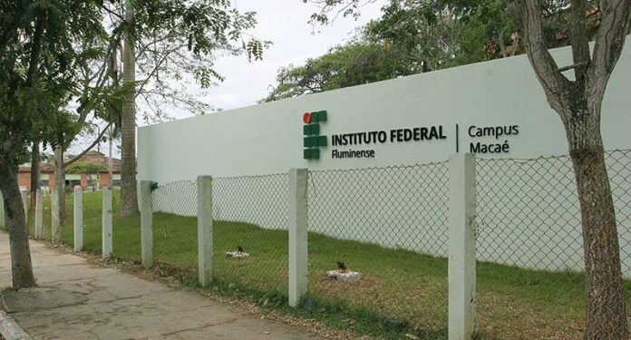 IFF Macaé abre vagas para curso gratuito de Pintor Industrial com bolsa mensal
