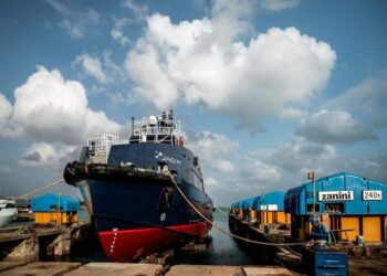 Na COP30, Brasil anuncia barco movido a hidrogênio verde com base no Porto do Açu