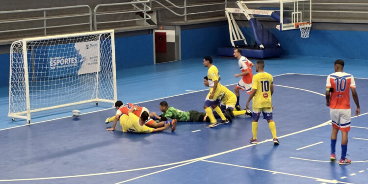Campeonato Carioca de Futsal de Surdos emociona público em Macaé
