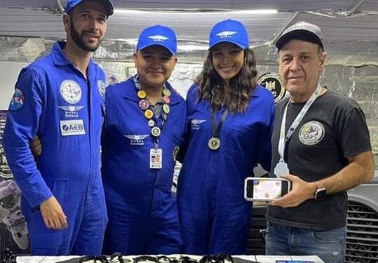 Jovem da Região dos Lagos disputa vaga histórica para viajar ao espaço