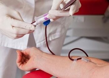 Estoque de sangue em alerta mobiliza campanha urgente por doadores