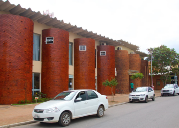 Concurso público abre inscrições para vagas em oito áreas em Arraial do Cabo