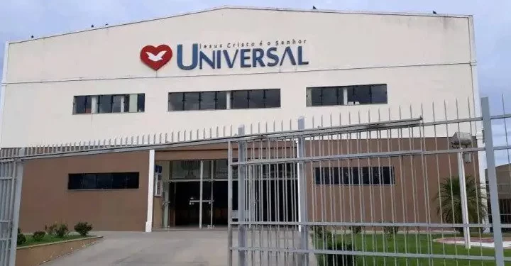 Universal esclarece desligamento do ex-pastor após conduta incompatível