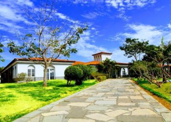 Projeto de lei cria punição severa para uso de drogas em área pública