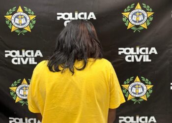 Mulher é presa suspeita de participar de série de roubos de motocicletas na Amaral Peixoto