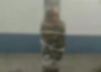 Petroleiros mantêm greve e realizam novo ato na base de Cabiúnas