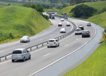 ViaLagos estima aumento no fluxo de veículos na RJ-124 durante Natal e Ano Novo