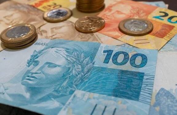 Novo salário mínimo garante aumento no bolso em 2026