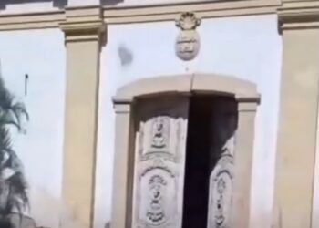 Igreja é arrombada durante invasão