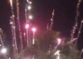 Fogos disparam perto de público e causam correria na Praia de Jacuecanga