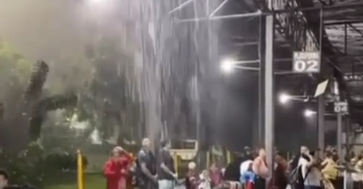 Vazamentos atingem passageiros em terminal rodoviário durante período de chuvas