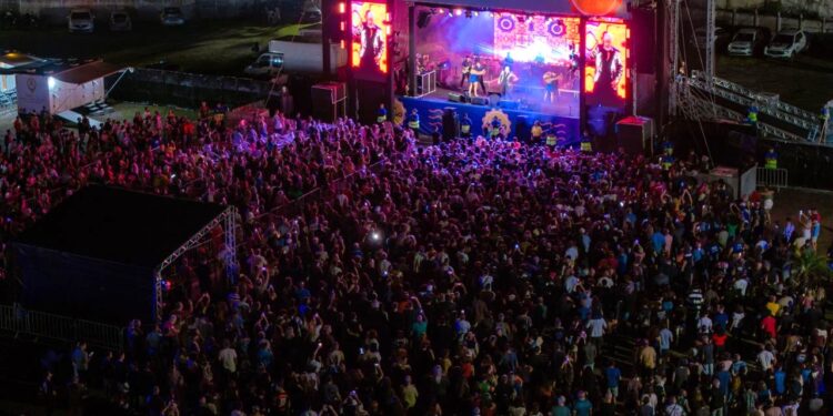 Negra Li, Pepeu Gomes e Clareou animam o Sesc Verão 2026 em Rio das Ostras