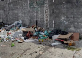 Cobrança da taxa de lixo gera questionamentos e ação na Justiça em Cabo Frio