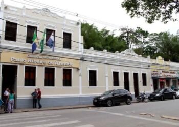 Casos de COVID e Influenza forçam suspensão nas atividades na Câmara