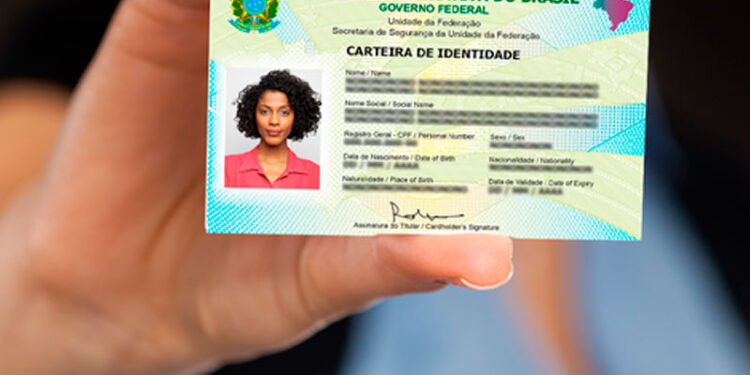 Estado do Rio libera pedido da nova identidade pela internet