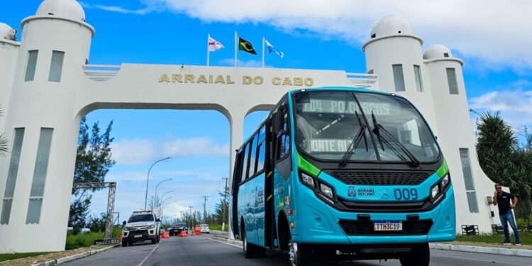 Arraial do Cabo passa a operar transporte municipal com tarifa única de R$ 2