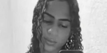 Identificada jovem encontrada morta na praia com marcas de execução