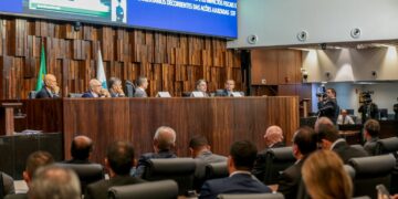 Alerj discute perda de R$21 bilhões para o RJ com redistribuição dos royalties