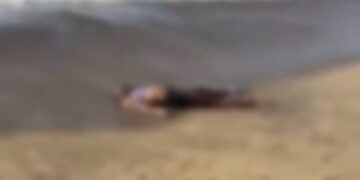 Corpo é encontrado em praia e caso gera comoção
