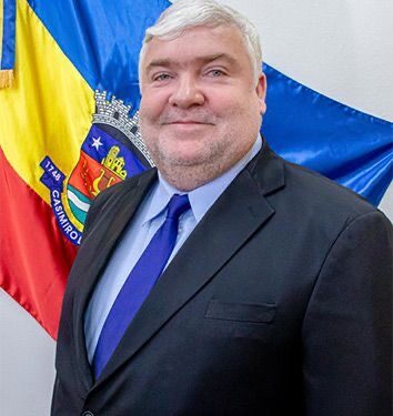 Denúncias sobre acesso a exames envolvem vice-prefeito