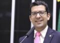 Deputado é alvo da PF em investigação sobre contratos milionários de castração