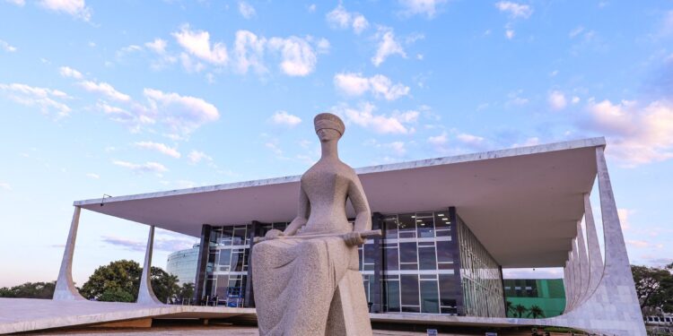 Bilhões em jogo: STF decide hoje futuro dos royalties do petróleo