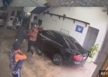 Comerciante é assaltado e agredido por criminosos armados