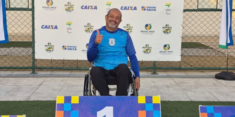 Atleta de Macaé conquista título brasileiro paralímpico de tiro com arco