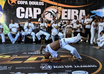 Mais de 200 atletas participam da 8ª Copa Doulos de Capoeira em Rio das Ostras