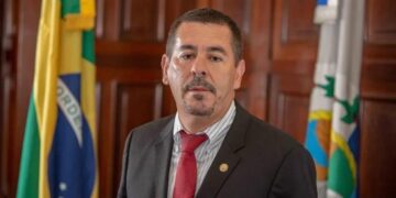 Deputado Val Ceasa rebate acusações e nega qualquer ligação com o TCP.