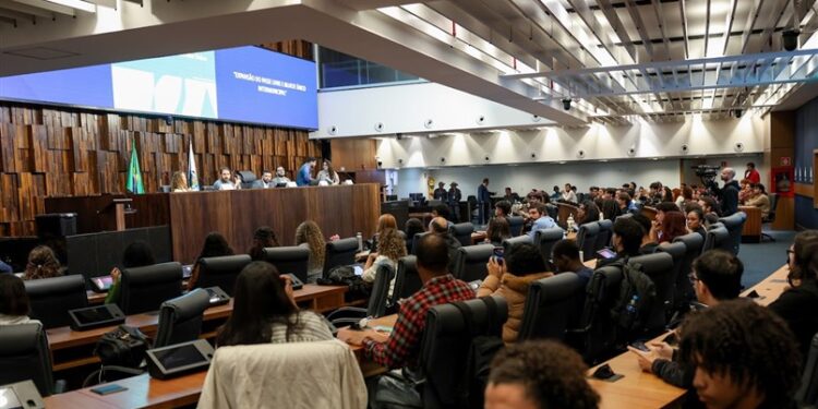 Alerj amplia debate sobre expansão do bilhete único intermunicipal