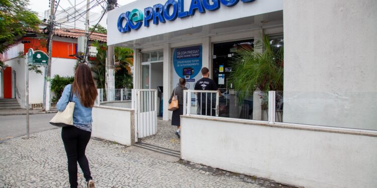 Prefeitura multa Prolagos em mais de R$ 1 milhão após alagamentos em Cabo Frio