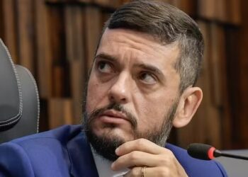 PF prende Rodrigo Bacellar, Marcio Poncio e Adilsinho em operação contra esquema ligado ao CV