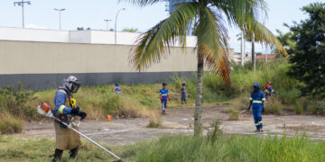 Parque da Cidade recebe mutirão de limpeza e cercamento em Macaé