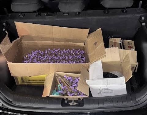 Polícia Civil prende mulher investigada por transportar carga de lança-perfume para o Comando Vermelho