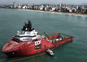 ATUALIZAÇÃO: E o Skandi Amazonas?Marinha explica por que ele ainda não desencalhou