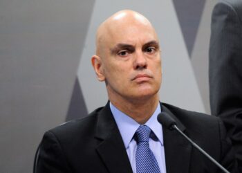Moraes vota para tornar Bacellar, TH Joias e desembargador réus por suposto vazamento de operação contra o CV