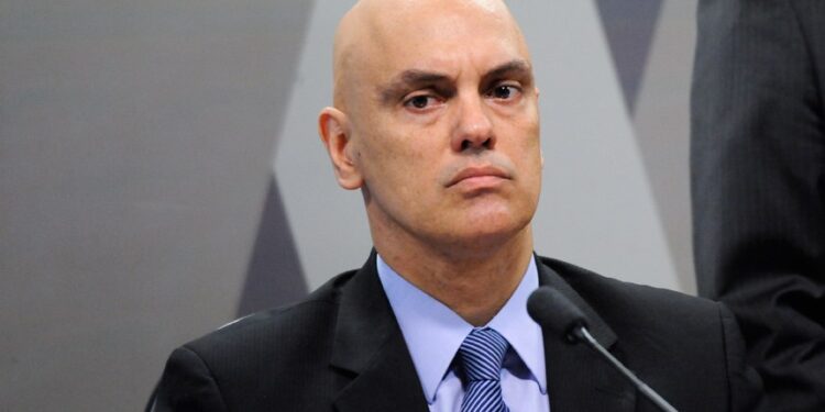 Moraes vota para tornar Bacellar, TH Joias e desembargador réus por suposto vazamento de operação contra o CV