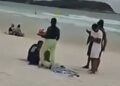 Ambulante é flagrada com faca durante confusão na Praia do Forte