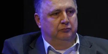 TRE-RJ suspende fundo eleitoral, propaganda e participação de Garotinho em debates