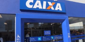 Bancários da Caixa entram em greve por tempo indeterminado na região