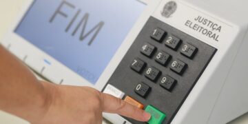 Eleitores com deficiência têm até segunda para pedir transporte gratuito; São Pedro da Aldeia terá serviço porta a porta