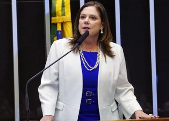 Filha de deputada é abordada pela PF com R$ 600 mil em espécie