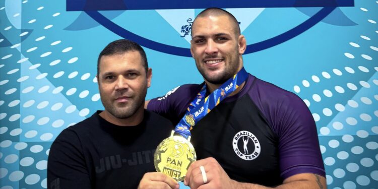 João Pedro Freitas conquista Pan-Americano da IBJJF e se destaca no Jiu-Jitsu mundial