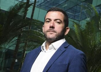 Carlos Jordy é eleito senador pelo Rio e supera Benedita na disputa pela segunda vaga